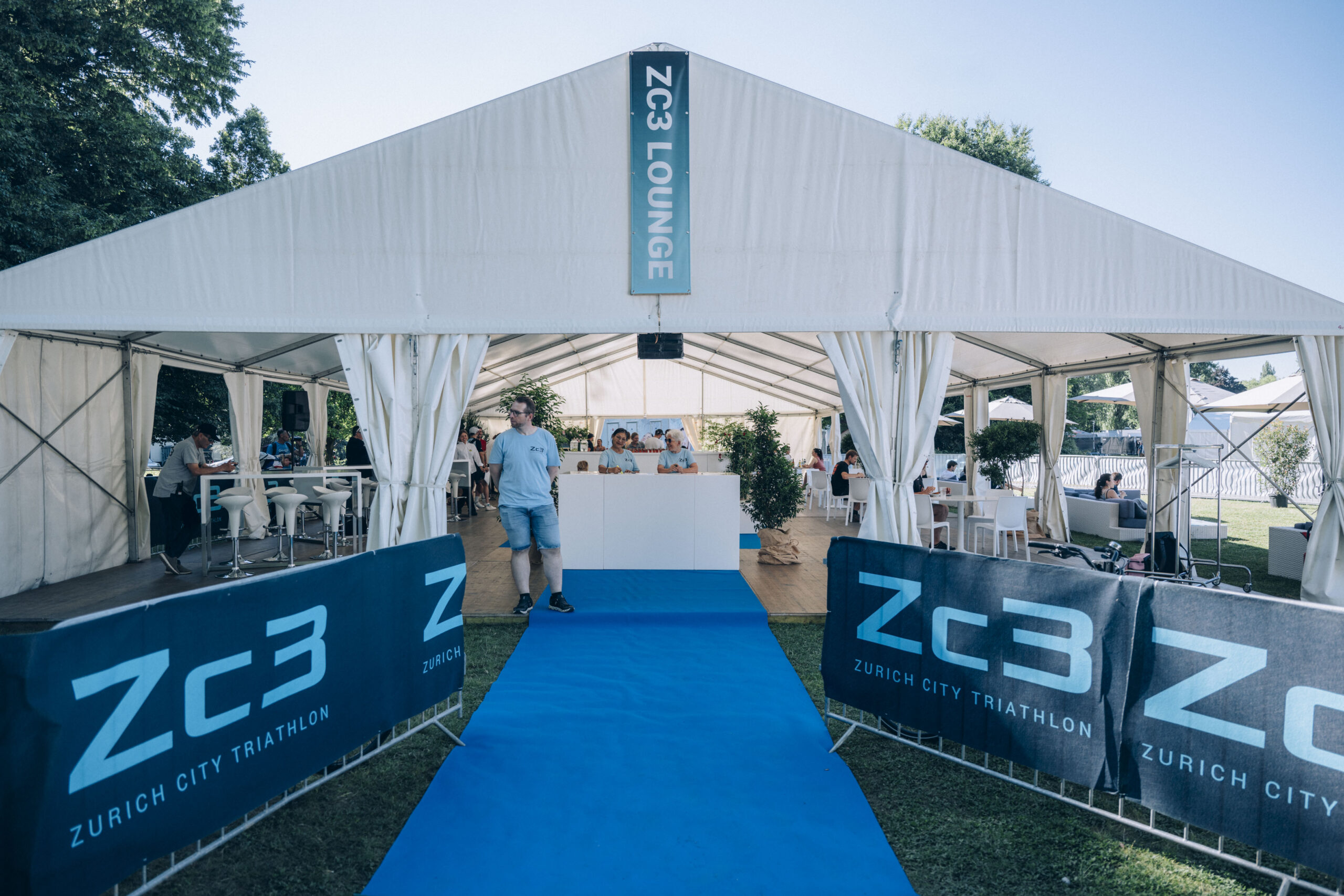 ZC3 LOUNGE